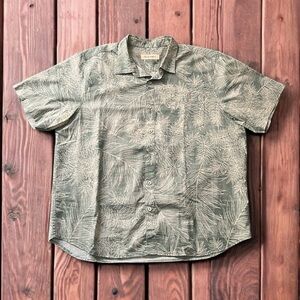 🌴Tommy Bahama Short-Sleeve Light Green and Palm Leaves Button-Down Shirt